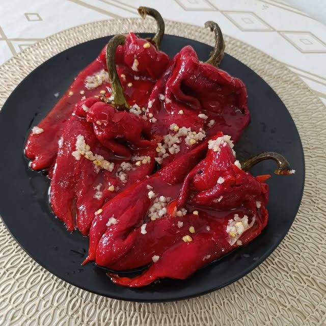 Crvena pečena paprika